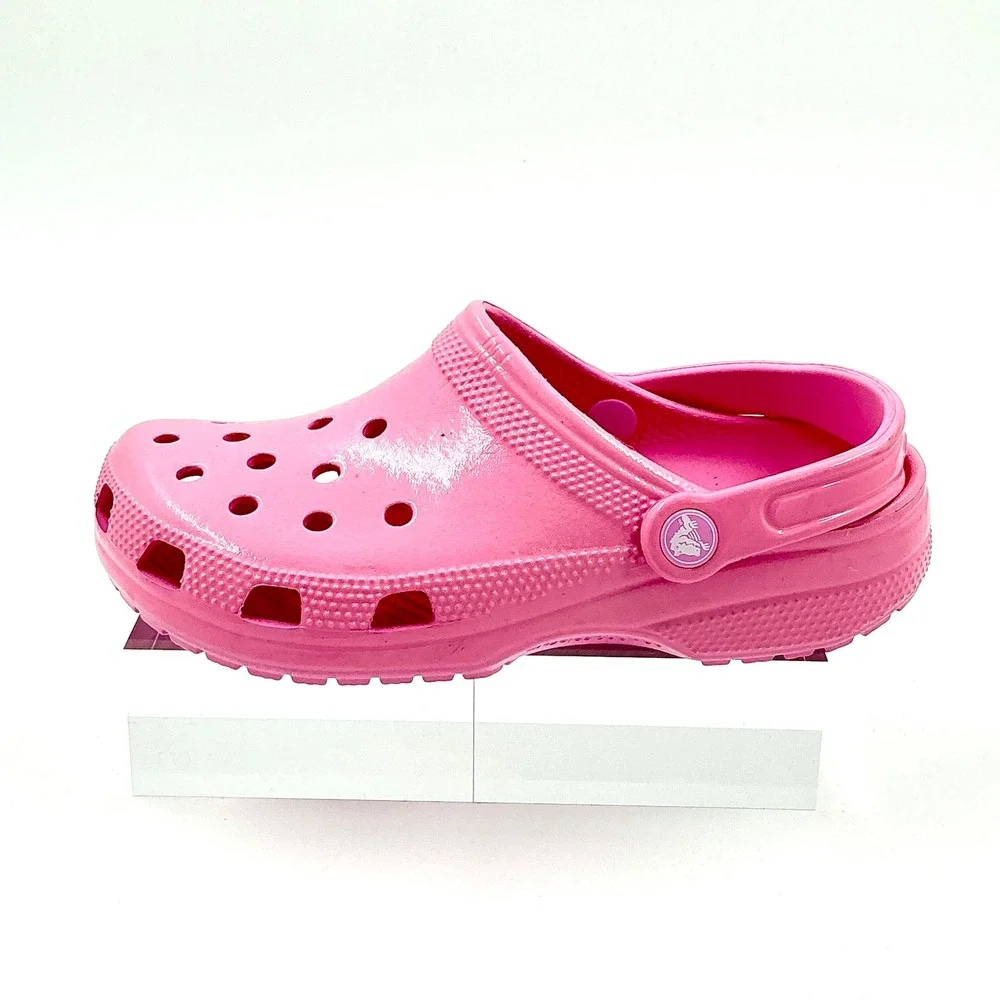 Crocs Girls Size 5 Classic Clog Pink Slip On Water Friendly NEW Kids $40